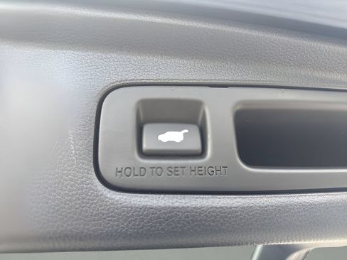 Used 2024 Honda CR-V EX-L image 29