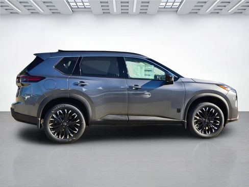 New 2026 Nissan Rogue Dark Armor FWD image 3