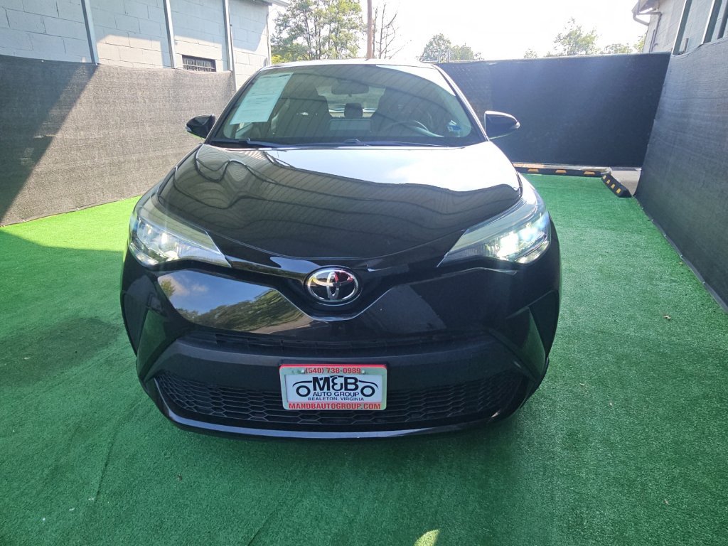Used 2021 Toyota C-HR LE FWD image 9