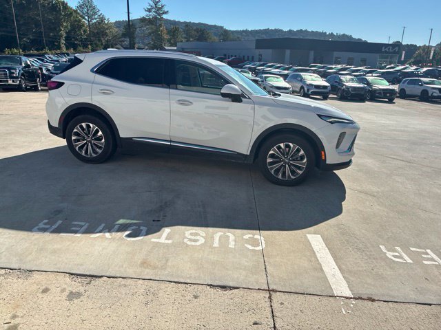 Used 2024 Buick Envision Preferred AWD/4WD image 39