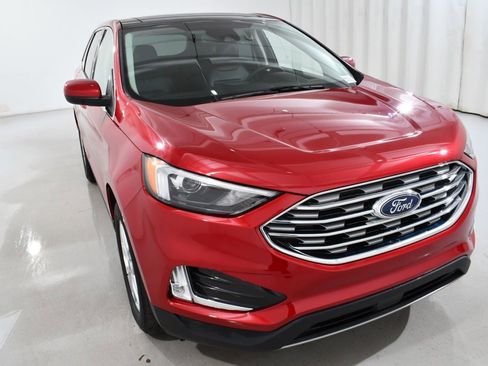 Used 2022 Ford Edge SEL w/ Convenience Package image 4