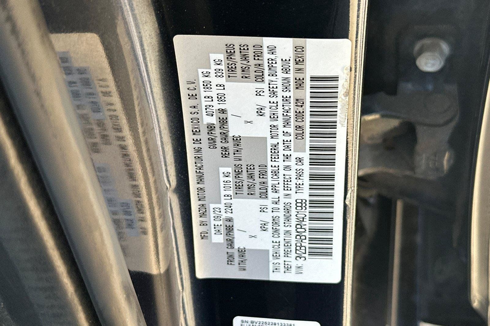 Certified 2024 MAZDA MAZDA3 s FWD image 27