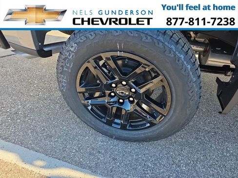 New 2026 Chevrolet Silverado 1500 Custom Trail Boss w/ LPO, Dark Essentials Package image 8