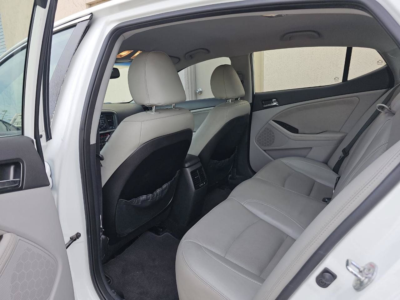 Used 2012 Kia Optima EX FWD image 25