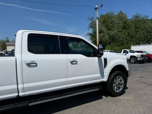 Used 2019 Ford F250 Lariat w/ Chrome Package AWD/4WD image 16
