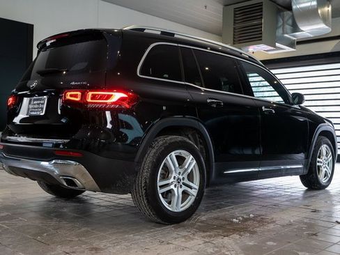 Certified 2022 Mercedes-Benz GLB 250 4MATIC image 6