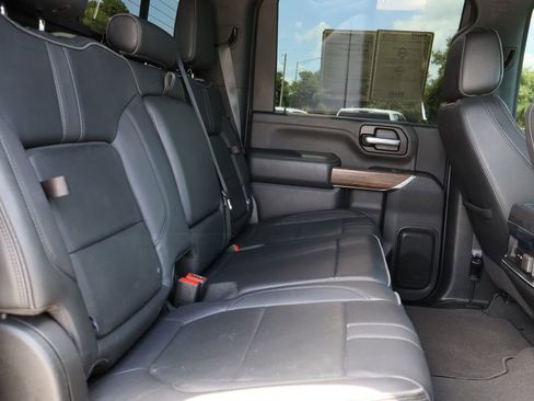 Used 2022 Chevrolet Silverado 3500 High Country w/ Technology Package AWD/4WD image 28