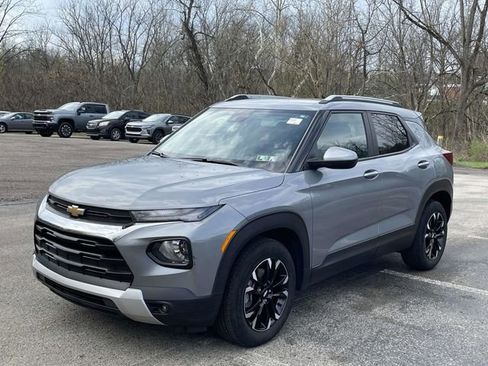 Used 2023 Chevrolet TrailBlazer LT w/ Convenience Package image 7