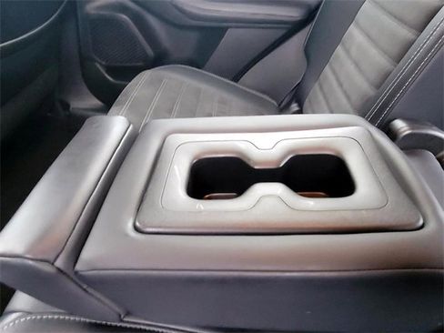 Used 2024 Mitsubishi Outlander SE image 34