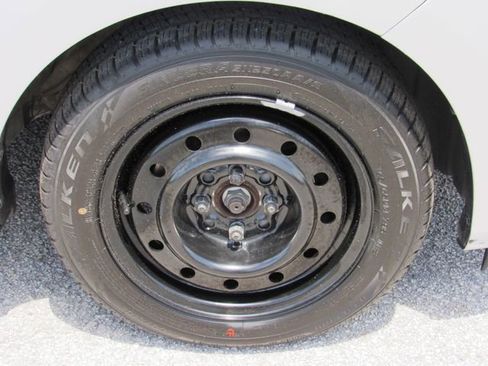 Used 2021 Mitsubishi Mirage LE FWD image 10