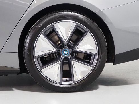 Used 2023 BMW i4 eDrive35 image 55