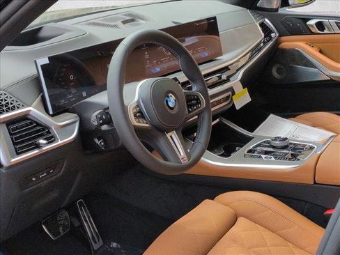 New 2026 BMW X5 M60i AWD/4WD image 3