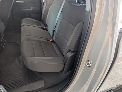 Used 2024 Chevrolet Silverado 2500 Custom w/ Custom Value Package AWD/4WD image 17