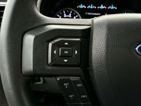 Used 2022 Ford F250 XLT w/ XLT Premium Package image 13