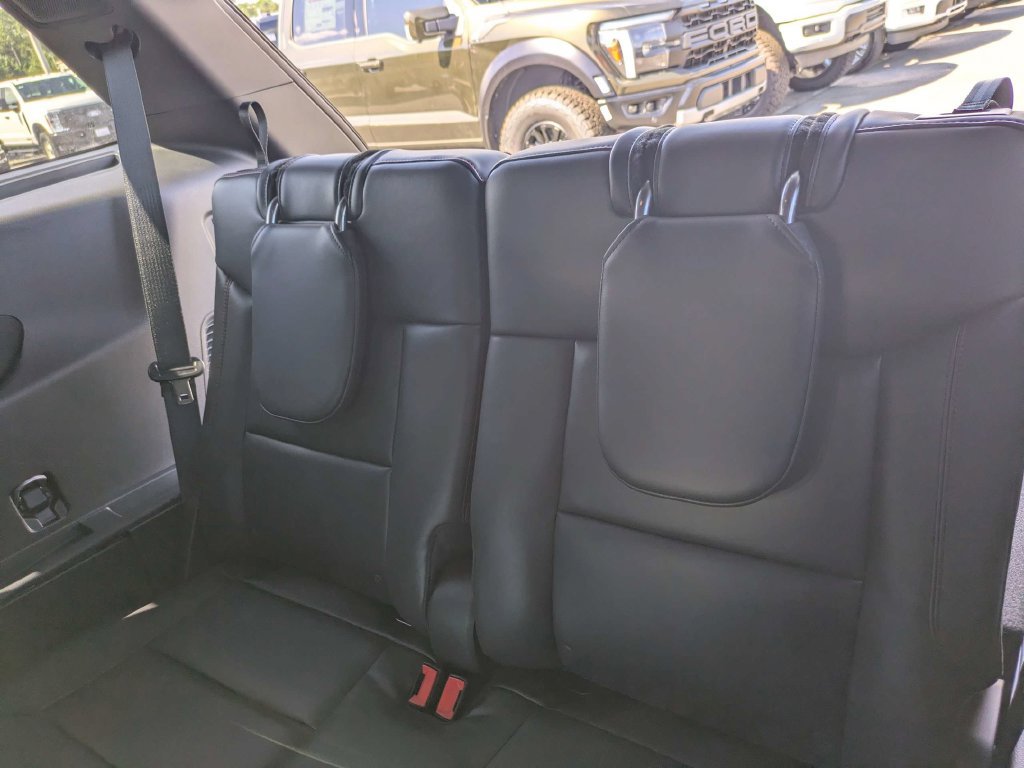 New 2027 Ford Explorer ST-Line RWD image 16
