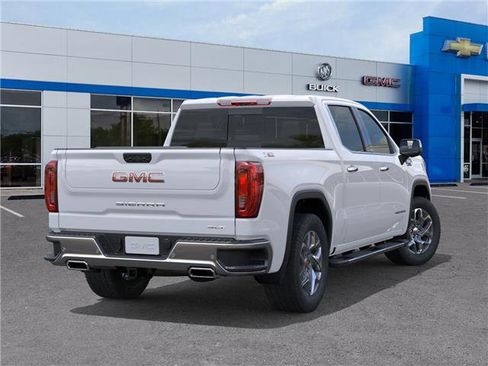New 2026 GMC Sierra 1500 SLT image 4