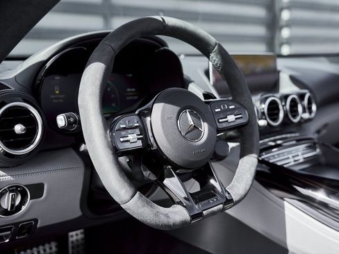 Used 2020 Mercedes-Benz AMG GT R image 51