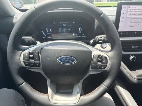 New 2026 Ford Explorer Active w/ Active Comfort Package AWD/4WD image 12