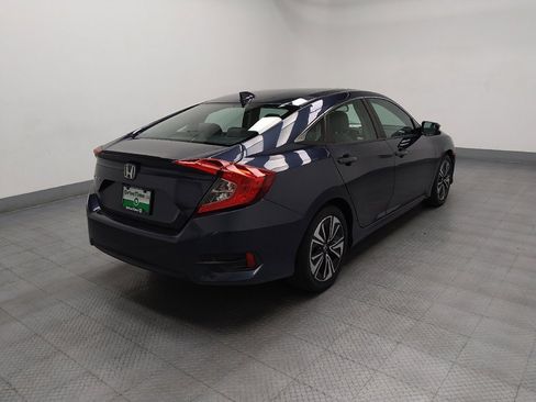 Used 2017 Honda Civic EX-T image 9
