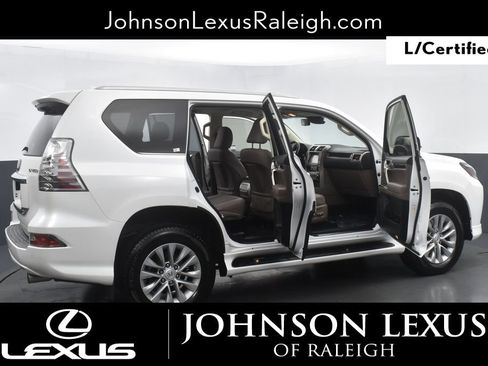 Used 2020 Lexus GX 460 Premium AWD/4WD image 30