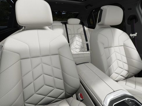 New 2026 BMW 740i 740i Sedan image 11