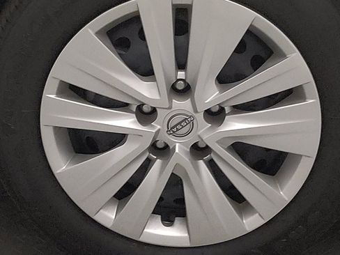 Used 2025 Nissan Sentra S FWD image 31