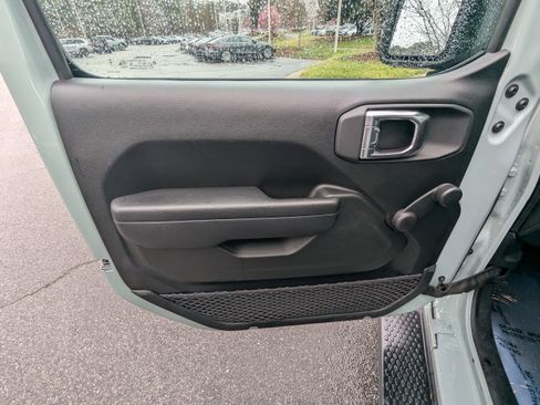 Certified 2023 Jeep Wrangler Sport image 15