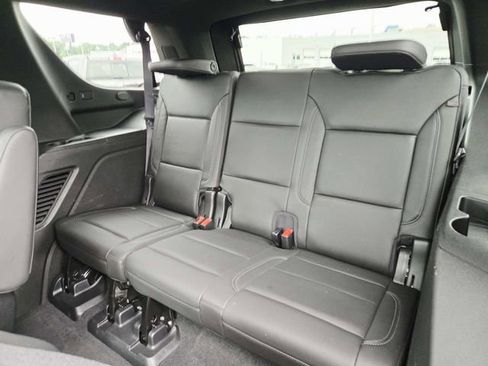 Certified 2021 Chevrolet Tahoe LT w/ LT Signature Package AWD/4WD image 11