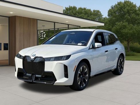 New 2026 BMW iX xDrive45 w/ M Sport Package image 2