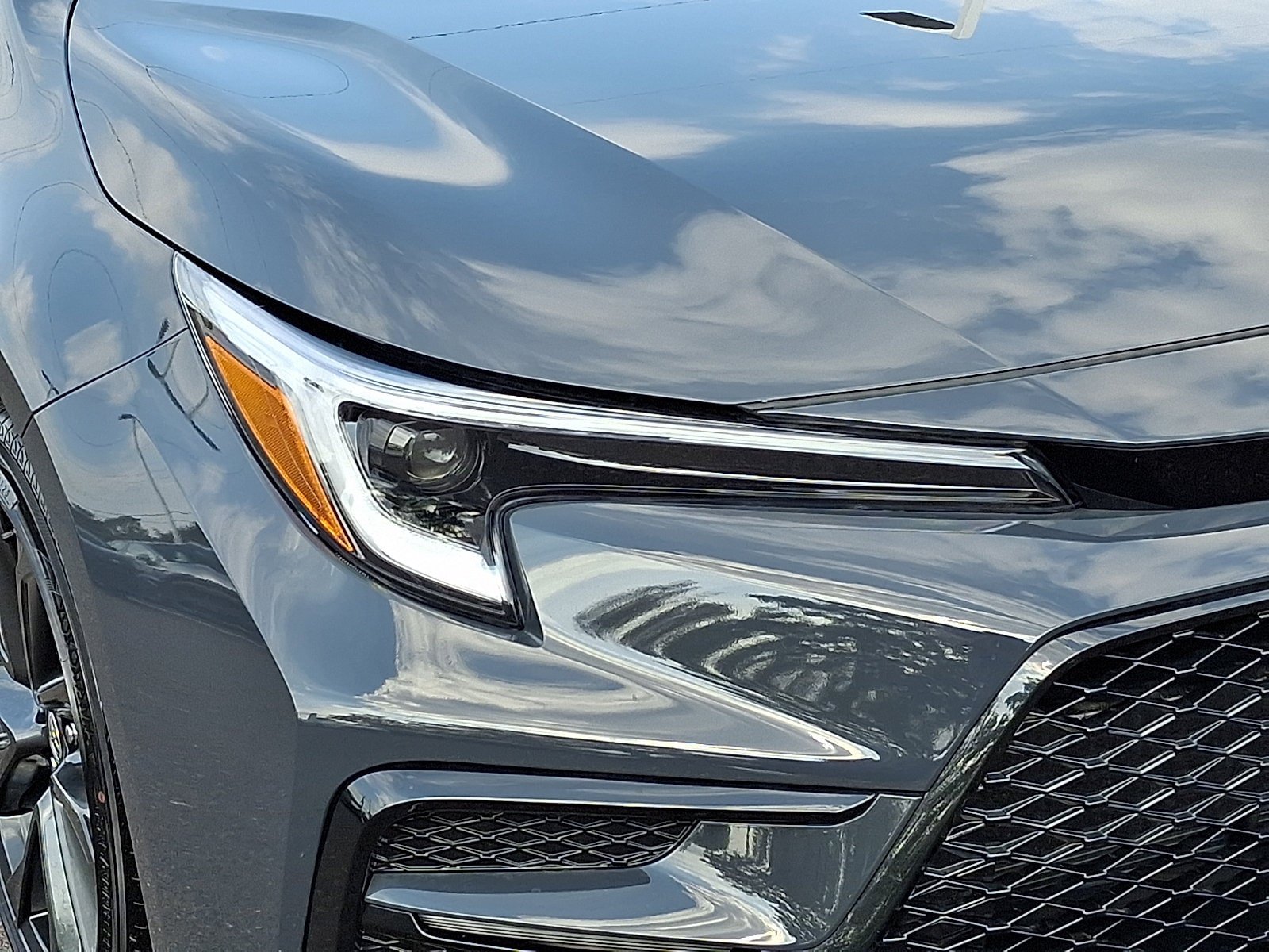 Certified 2026 Toyota Corolla SE AWD/4WD image 9