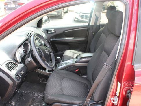 Used 2011 Dodge Journey Mainstreet FWD image 11