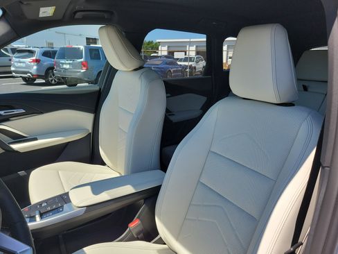 New 2026 BMW X1 xDrive28i w/ Technology Package AWD/4WD image 16