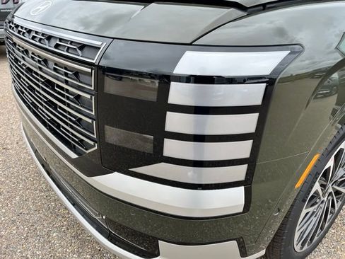 New 2026 Hyundai Palisade Calligraphy FWD image 14