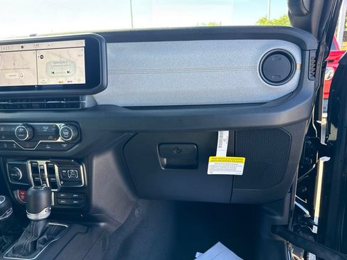 New 2026 Jeep Wrangler Unlimited Sport AWD/4WD image 25