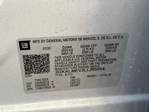 Used 2020 GMC Terrain SLE w/ Elevation Edition image 14