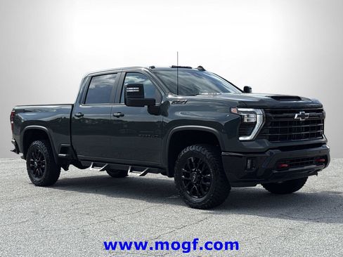 Used 2025 Chevrolet Silverado 2500 LT w/ Trail Boss Package image 35