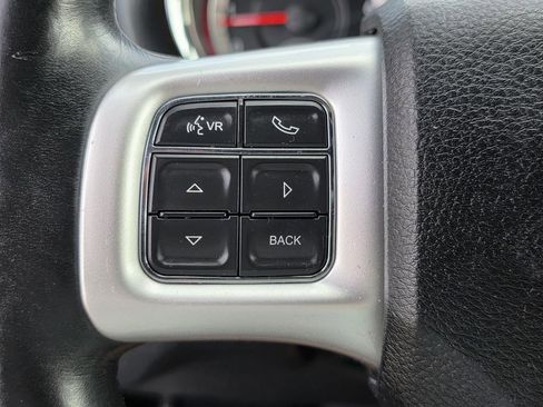 Used 2019 Dodge Grand Caravan GT image 24