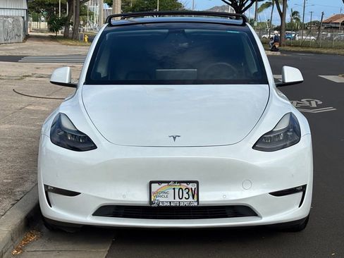 Used 2021 Tesla Model Y Performance AWD/4WD image 7