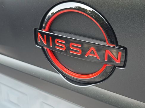 New 2026 Nissan Frontier PRO-4X w/ Pro-4x Convenience Package AWD/4WD image 10