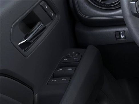 New 2026 Chevrolet Colorado LT w/ LT Convenience Package RWD image 22