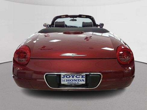 Used 2004 Ford Thunderbird image 9