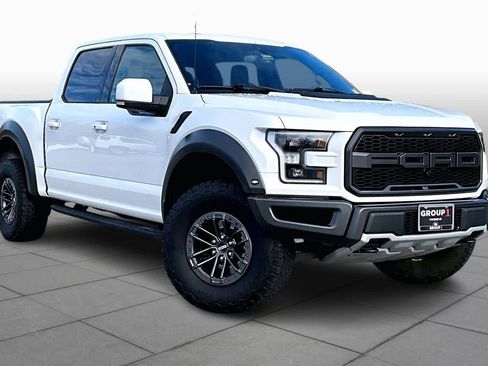 Used 2020 Ford F150 Raptor w/ Equipment Group 802A Luxury image 2