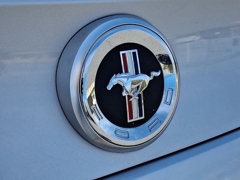 Used 2012 Ford Mustang Coupe image 30