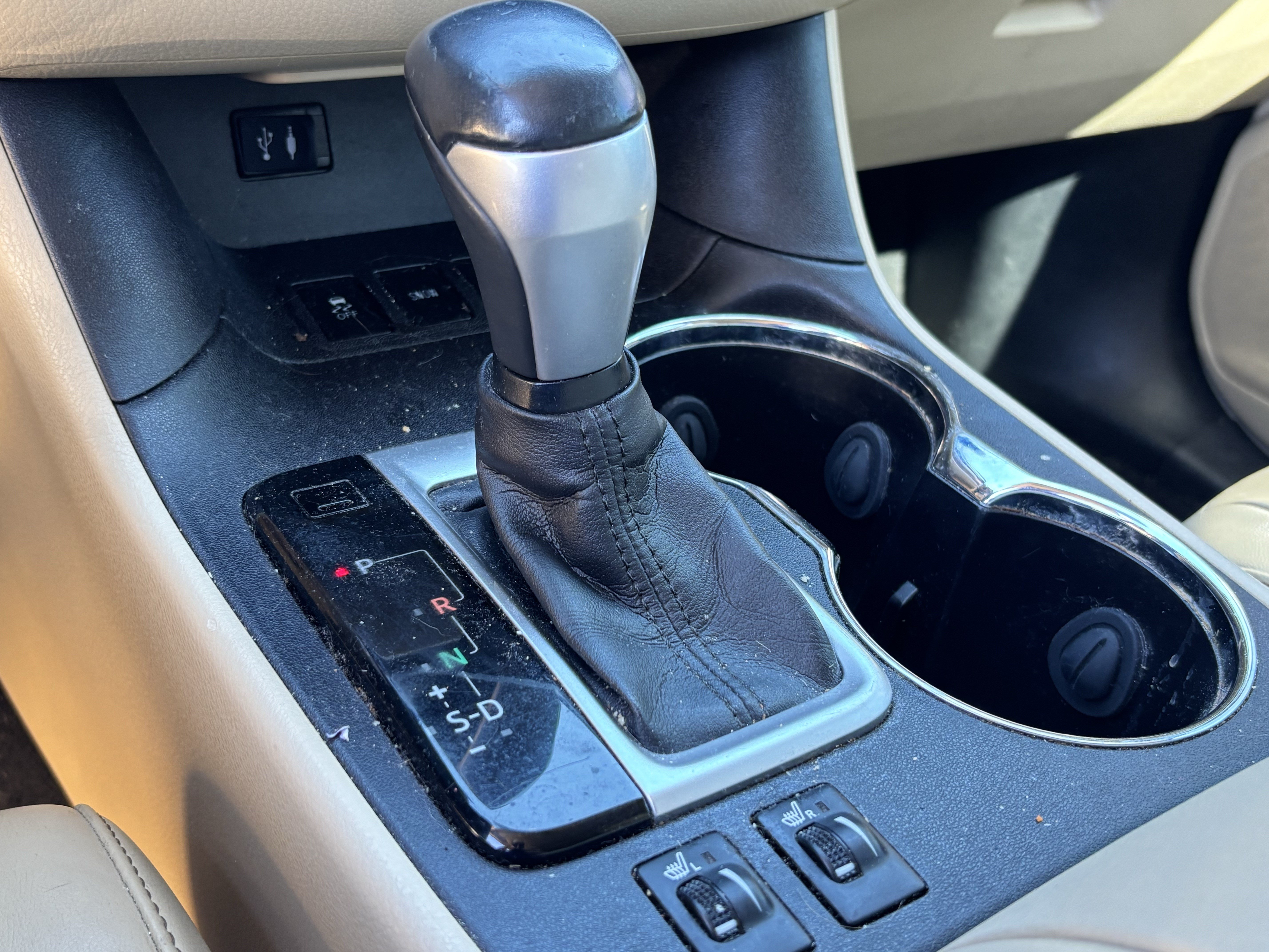 Used 2015 Toyota Highlander XLE FWD image 27