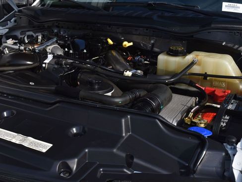 Used 2019 Ford F250 Lariat w/ Lariat Value Package image 20