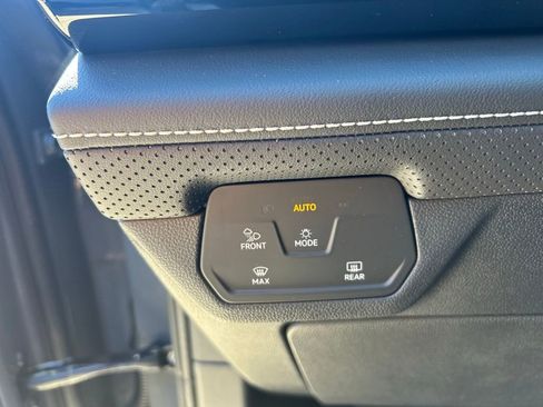 New 2026 Volkswagen Atlas SE FWD image 55