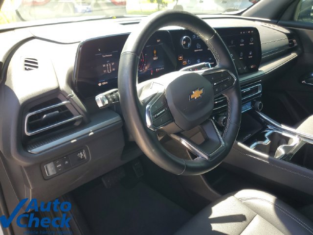 Used 2025 Chevrolet Traverse LT FWD image 20