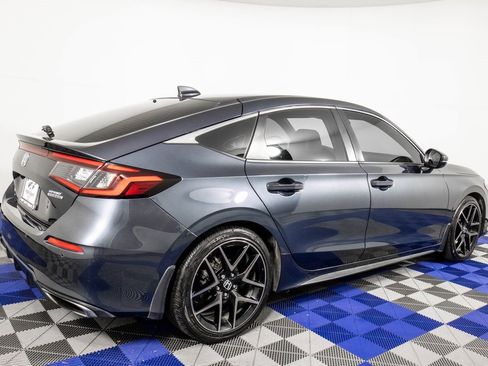 Used 2023 Honda Civic Sport Touring image 5