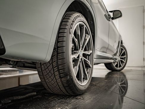 Used 2024 BMW X3 M40i w/ Premium Package image 42