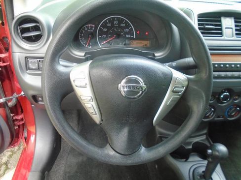 Used 2016 Nissan Versa S Plus FWD image 12
